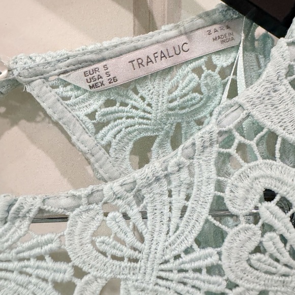 BNWT Zara Trafaluc Light Sea Green Cutwork top small STUNNING - Picture 5 of 7